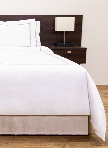 Bedskirt BedRight Side
